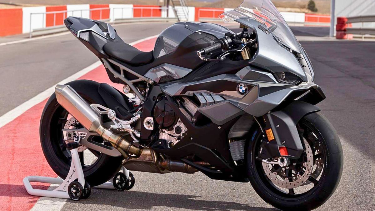 2025 BMW S 1000 RR
